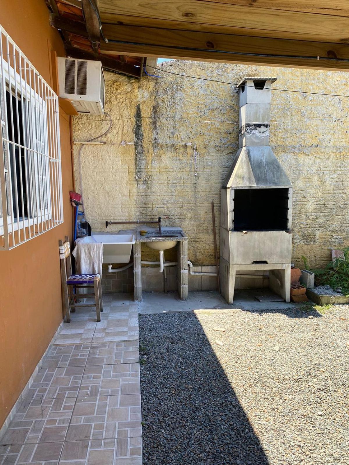 Casa Por Dia Zidas 度假居 *